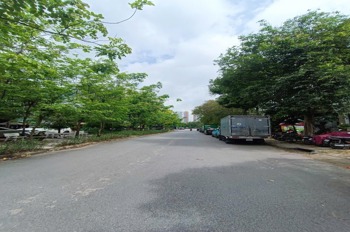 Bán Đất Khuôn 2 Mặt Tiền Quận 2 - Vị Trí Đắc Địa, Giá Tốt