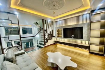 Nhà Lô Góc Nguyễn Trãi, Hà Đông - 55m2, 3 Tầng, Giá 10.5 Tỷ