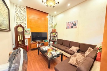 Bán nhà Nguyễn Ngọc Nại 41m2, 5 tầng, Ô tô vào nhà, Giá Tốt
