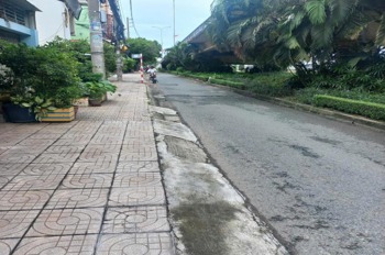 Bán Nhà Mặt Tiền Đường Mễ Cốc, Quận 8 - 4.8 Tỷ - View Sông - Hỗ Trợ Ngân Hàng