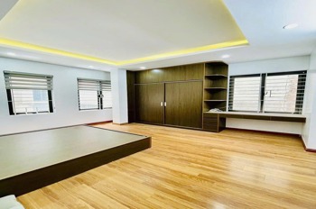 Nhà đẹp full nội thất, lô góc 2 mặt thoáng, kinh doanh nhỏ, ngõ thông, 7.55 tỷ