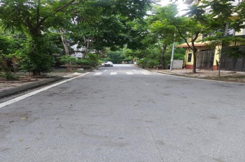 Bán đất nền phân lô giá tốt tại Lê Trọng Tấn - Vị trí đẹp, phong thủy tốt