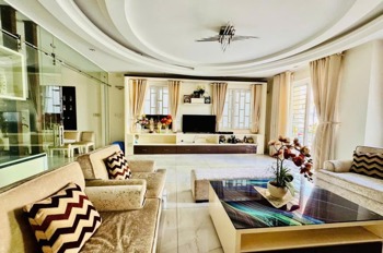 Bán nhà Hà Nội: 3 tầng, 60m2, vị trí đẹp - Giá 8.2 tỷ