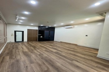Bán nhà phân lô ô tô cầu giấy 5 tầng, 38m2, giá 17.9 tỷ - Vị trí đắc địa, kinh doanh sầm uất