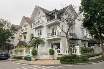 Tuyệt phẩm Biệt Thự Dịch Vọng Thành Thái 250m2 Lô Góc - View Công Viên