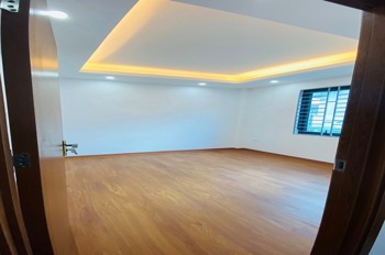 Nhà Đại Mỗ - Mặt Ngõ Oto Đỗ - 4 Tầng Lô Góc - Giá Tốt