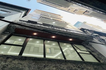 Bán nhà đội cấn - Ba Đình: 9 tầng, 50m2, gara, vỉa hè rộng - Đầu tư/Cho thuê