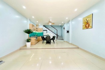 Nhà Phố Đại Mỗ - Nam Từ Liêm: Giá 6 tỷ, 35m², Vị Trí Đắc Địa