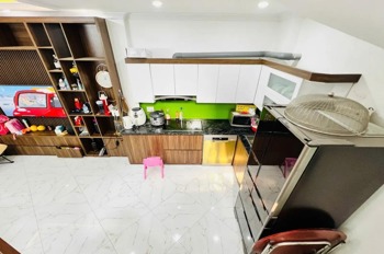Bán nhà Phạm Văn Đồng 31m x 5 Tầng - Full Nội Thất Cao Cấp