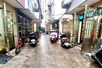 Bán Nhà Ngũ Cốc Hoàng Mai - 30m², 4 Tầng, Full Nội Thất, Lô Góc