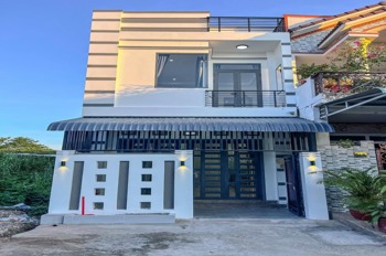 Chính chủ cần bán gấp nhà Bình Chánh 90m2, SHR, Giá 1.5 tỷ