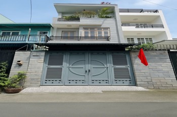 Bán Nhà Phạm Văn Bạch, Tân Bình: 4.3x17m, 3 Tầng, 6.8 Tỷ