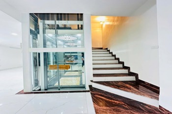 Nhà Phố Hiện Đại, 6 Tầng, Mặt Ngõ Ô Tô, Hoàng Quốc Việt - Cầu Giấy