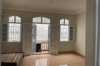 Bán Nhà Phố Láng Hạ - 50m2, 5 Tầng, Phong Cách Pháp Cổ - Giá Tốt Nhất