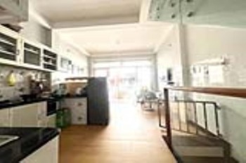 🔥 Giảm 200tr Nhà 4 Tầng, 51m2, 4.2x13.2m, Chỉ 5.99 Tỷ - Vị Trí Đắc Địa