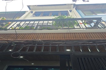 Bán nhà Đống Đa 46m2, Ngõ Ô Tô, View Hồ, Pháp Lý Sổ Đỏ