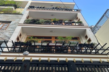 Nhà hẻm xe hơi Quận 10 - 43m² - Nở hậu - Giá 12.5 tỷ