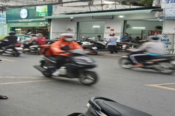 Bán nhà mặt tiền Lê Đức Thọ, Gò Vấp: Vị trí đẹp, DT 8x15.6m, Giá 22 tỷ