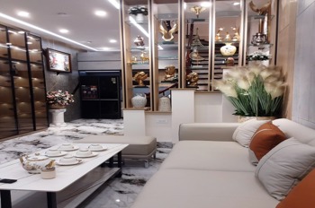 Bán nhà Minh Khai - 35m2 x 5 tầng - Hơn 8 tỷ - Vị trí đẹp, tiện ích đầy đủ