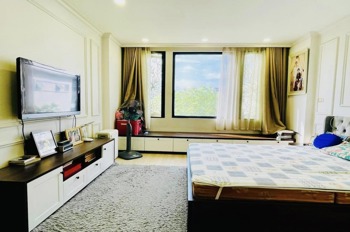 Bán nhà Nguyễn Khang, Cầu Giấy: 52m2 - Mặt tiền 4m - Ô tô đỗ cửa 24/7