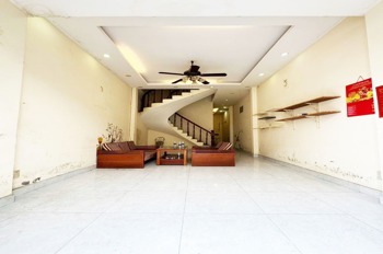 Nhà 3 Tầng Tân Bình: Hẻm Xe Hơi, 45m2, Giá 7 Tỷ - Vị Trí Đắc Địa
