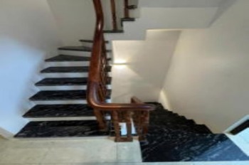 Nhà đẹp Cầu Giấy 35m2 - 8.35 tỷ - Vị trí đắc địa, tiện ích đầy đủ