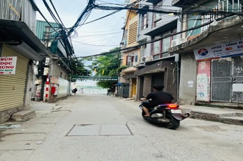 Bán nhà phố Khương Trung - 50m2, 6 tầng, Ô tô đỗ cửa, Giá 7.8 tỷ