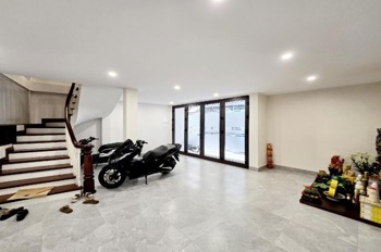 Nhà Phố Trần Khát Chân - Vị Trí Đắc Địa - 50m2 - 4 Tầng - Gần Hồ Hoàn Kiếm