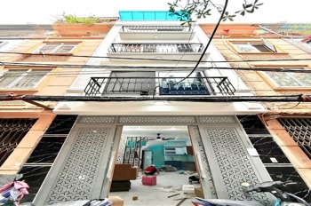 Bán nhà Trương Định, Hà Nội - 41m2, 5 tầng, Giá 11.4 tỷ