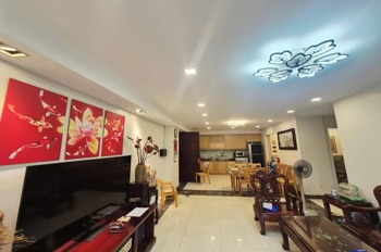 Bán Chung Cư 84 Chùa Láng - 95m2, 3PN, Gần Đại Học Ngoại Thương