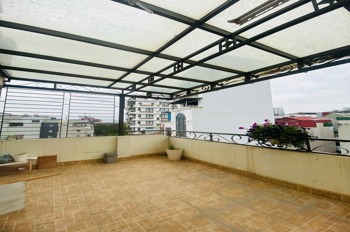 Mặt đường Ngọc Hà 60m2, Mặt tiền 5.5m - Ô tô tránh, 2 mặt thoáng