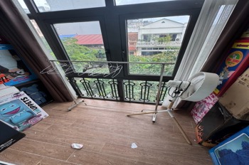 Homestay Mặt Phố Nguyễn Khuyến: 3 Tầng, 4 Phòng Ngủ - Giá 6.5 Tỷ