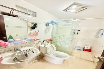 Mặt Tiền Âu Cơ - Nhà 4 Tầng 110m² - Giá 9.4 Tỷ - Tân Phú
