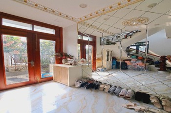 Bán Biệt Thự Xa Hoa - Bà Điểm, Hóc Môn - Gần BX An Sương - 132m2