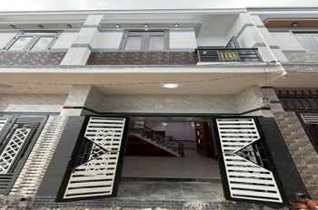 Nhà Lầu Thiết Kế Hiện Đại, Giá Chỉ 980Tr - Vị Trí Đắc Địa