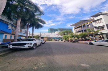 Siêu phẩm BĐS TPHCM: Nhà phố 4 tầng, 100m2, Vị trí Vàng AEON Bình Tân - Giá 21.4 tỷ