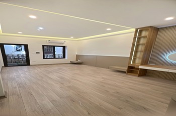 Bán nhà Tôn Đức Thắng - Giá Rẻ, Full Nội Thất, 30m2 - Vị Trí Đắc Địa