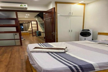 Bán nhà 5 tầng mặt phố Mễ Trì - Nam Từ Liêm: Gara, Thang Máy, Giá Tốt