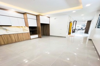 Bán nhà 5 tầng thang máy, 60m2, 10m ô tô, full nội thất - Giá 14.x tỷ