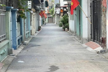 Bán đất lô góc 83m2 tại Yên Viên, Gia Lâm - Vị trí đẹp, giao thông thuận tiện