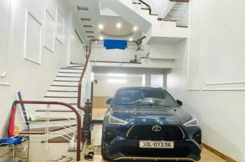 Bán Nhà Phố Thái Hà 50m2 - 5 Tầng, Mặt Tiền 4.5m, Ô Tô Đỗ Cửa
