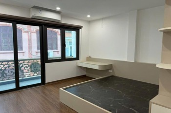 Bán Nhà Phố Hồ Bồ Đề - 70m2 - Kinh Doanh Đỉnh Cao - 23 Tỷ