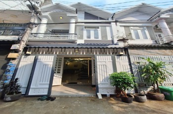 Bán Nhà Đẹp Bình Chánh - 850 Triệu - Vị Trí Đắc Địa
