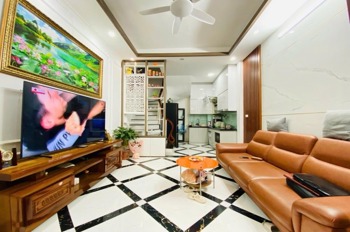 Bán nhà đẹp Vũ Trọng Phụng - Phân lô 6 tầng, Giá 7.6 tỷ