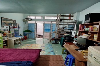 Bán Đất Tặng Nhà - Đức Giang - 37m2 - 4 Tỷ - Vị Trí Đẹp