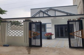 Bán Gấp Căn Nhà Cấp 4, 100m2, SHR, Tân An Hội, Củ Chi - Giá 760 Triệu