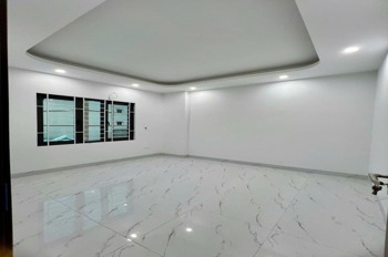 Bán Nhà Riêng Hà Đông 5 Tầng, 42m2, Giá 4.85 Tỷ - Vị Trí Đắc Địa