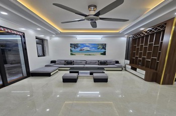 Nhà Đẹp 5 Tầng, Thang Máy, View Hồ - 533 Tam Trinh, Giá 12.3 Tỷ