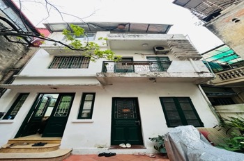 Bán nhà Ngọc Hà, Ba Đình: 60m2, 3 Tầng, 5 Bước Ra Phố - Giá 10.5 Tỷ