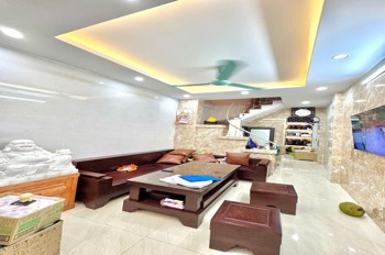 Nhà Đẹp Giá Tốt Tại Ngõ Trại Cá, Hai Bà Trưng - 34m2x3T, Giá 6.8 Tỷ